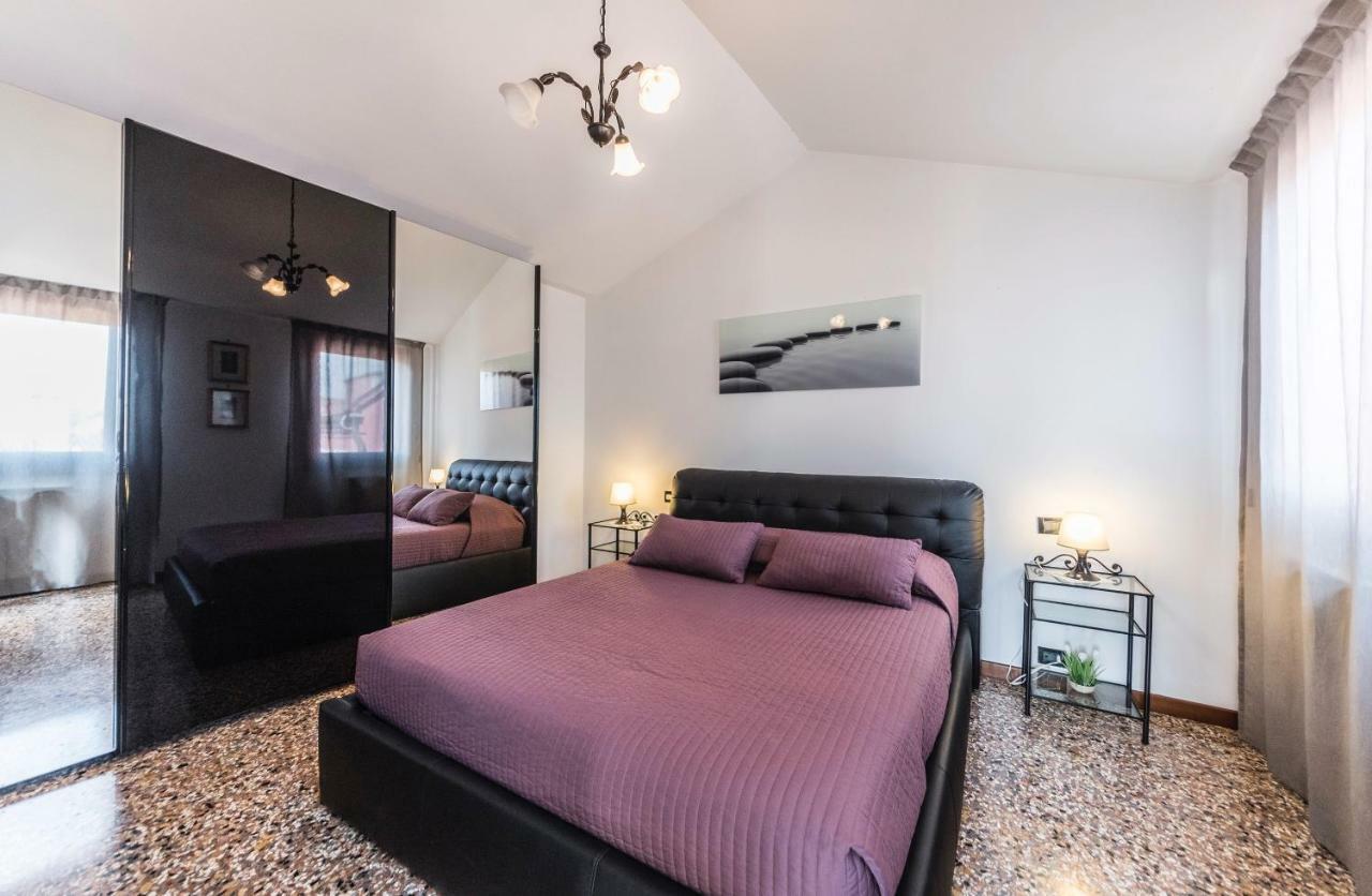 Ca' Delfina Holiday Home Benátky Exteriér fotografie